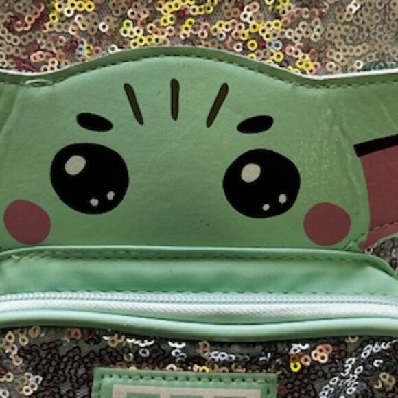 Star Wars Baby Yoda Sequin Mini Backpack Mandalorian Disney - Picture 5 of 12